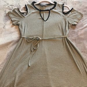 Motherhood Maternity dress